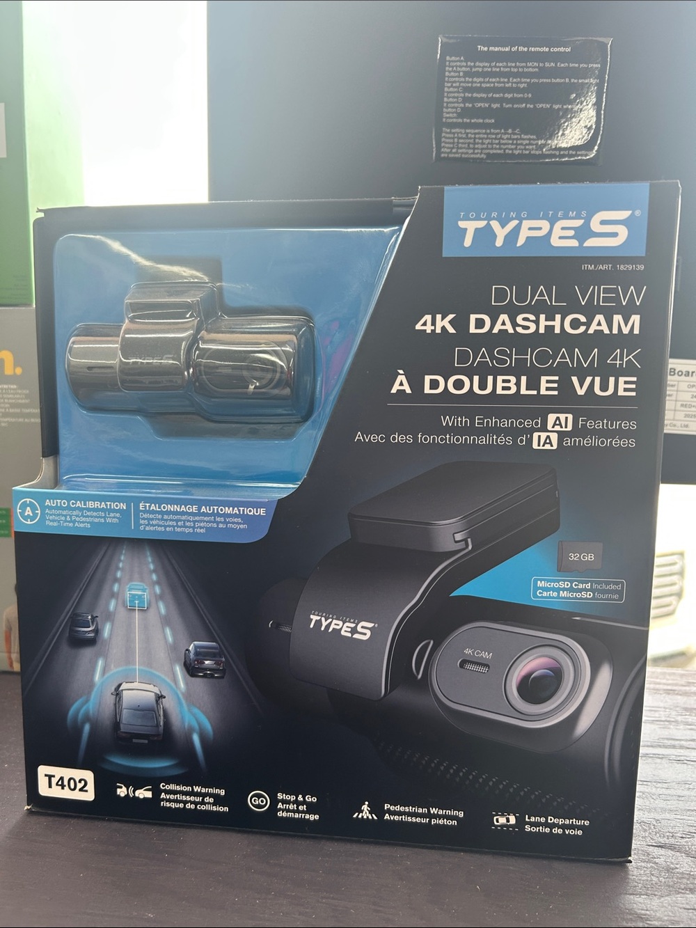 Type S Dual View 4K Dashcam in Black and Blue